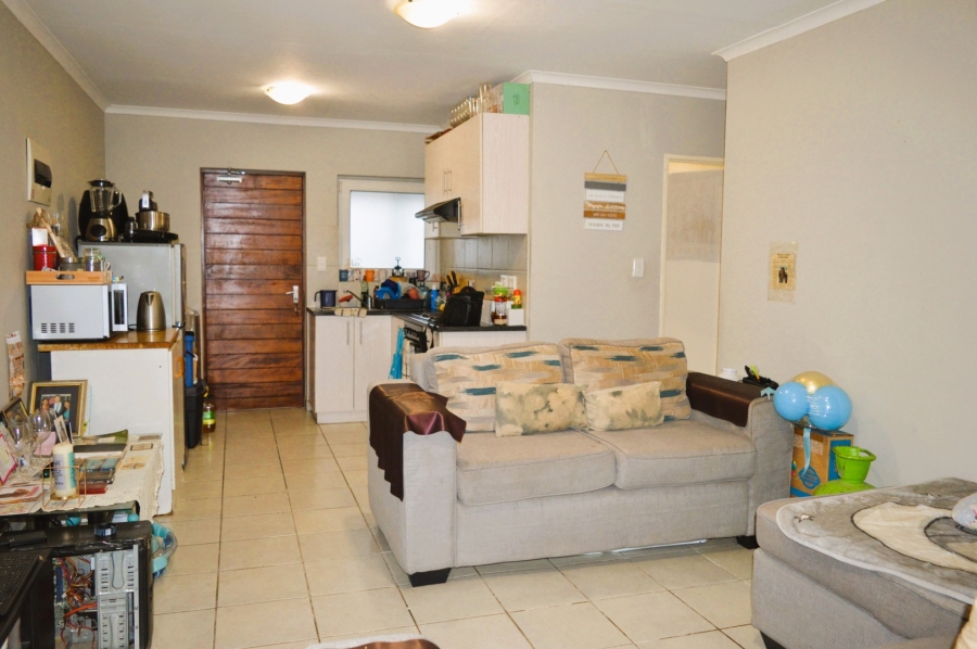 2 Bedroom Property for Sale in Klein Drakenstein Western Cape